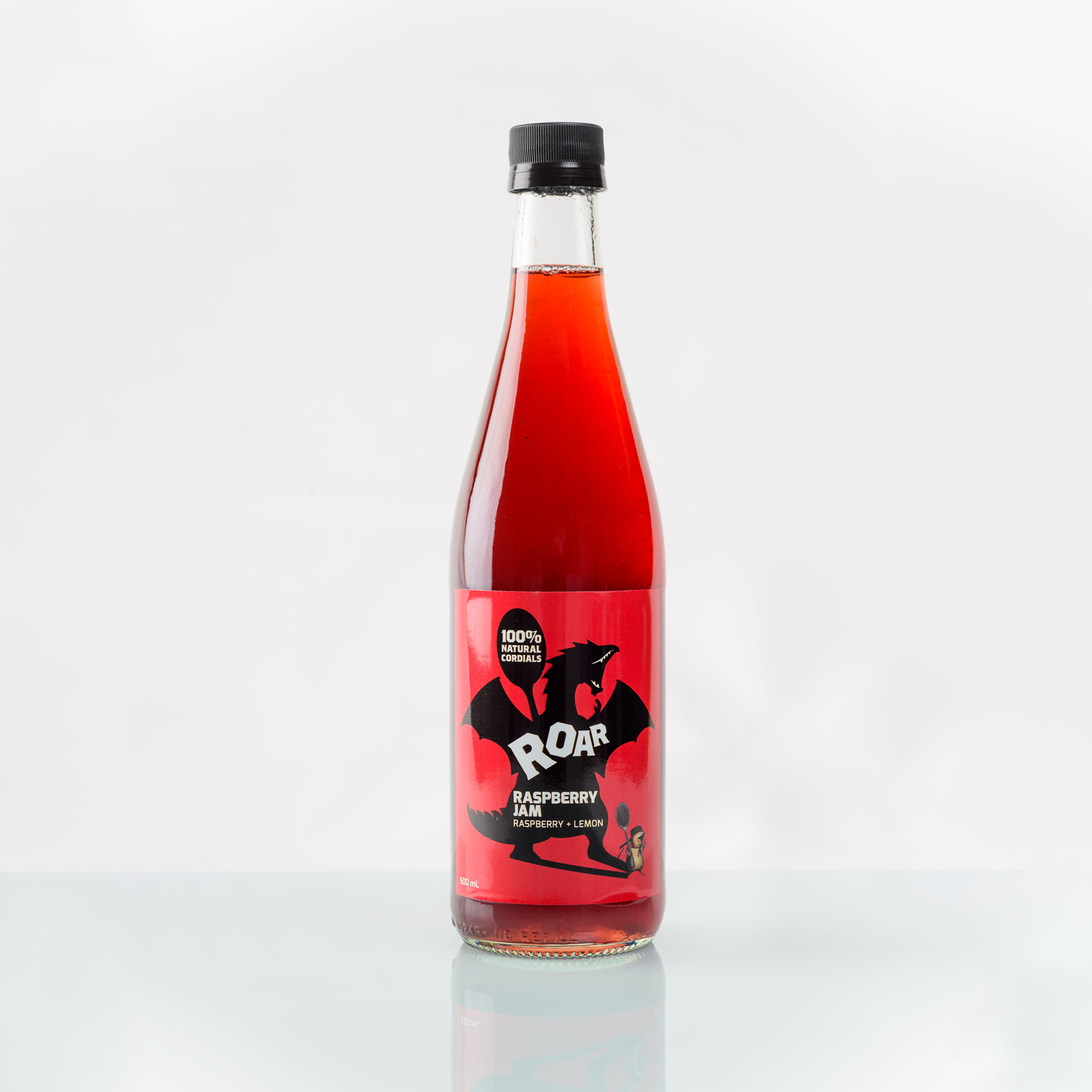 front label roar living 100% natural raspberry cordial. Comes in a 500ml glass bottle and can make up to 12 L of cordial pending desired sweet spot. All natural, completely free from any nasty ingredients making it safe for all to consume without any adverse reactions to body or behaviour. 