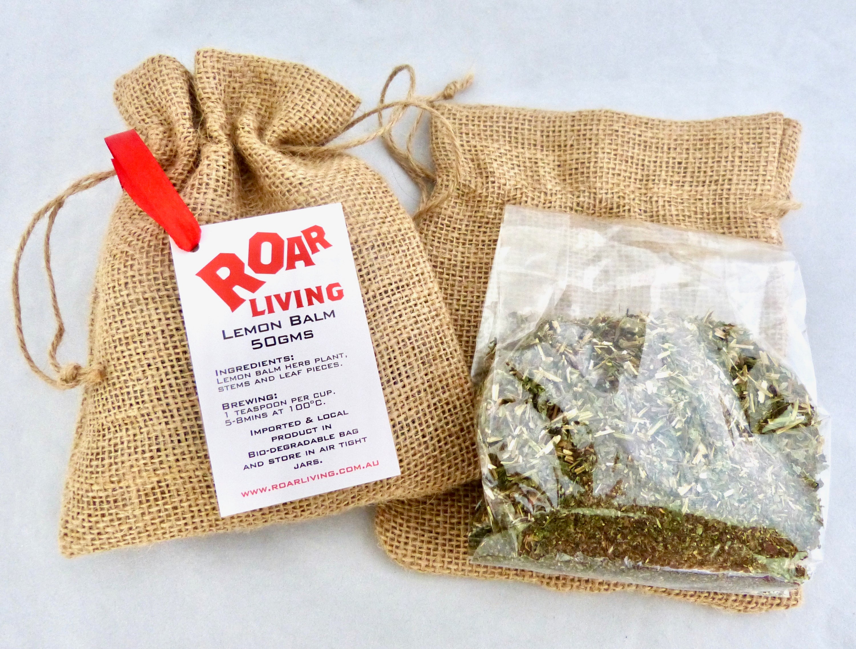 Lemon balm tea. Relaxing tea. Sleep disorder. Insomniac. Sound sleep.  Herbs that heal